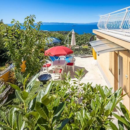 Amazing Apartment In Kostrena With 1 Bedrooms And Wifi Eksteriør bilde